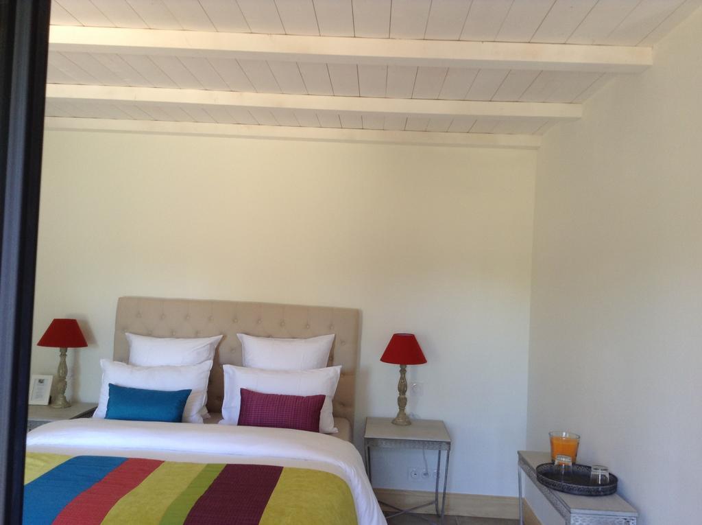 Bed and Breakfast La Grange D'Aunis Aigrefeuille-d'Aunis Номер фото