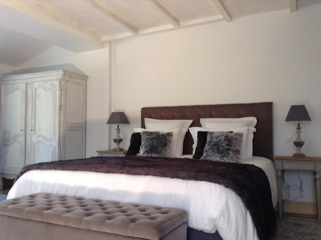 Bed and Breakfast La Grange D'Aunis Aigrefeuille-d'Aunis Номер фото